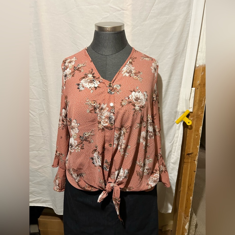 Women’s tie front blouse
